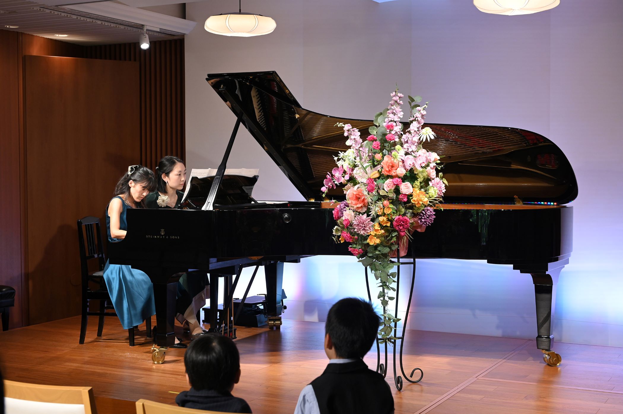 ピアノ講師紹介 | 文京区千駄木のピアノ教室 いわたピアノ教室